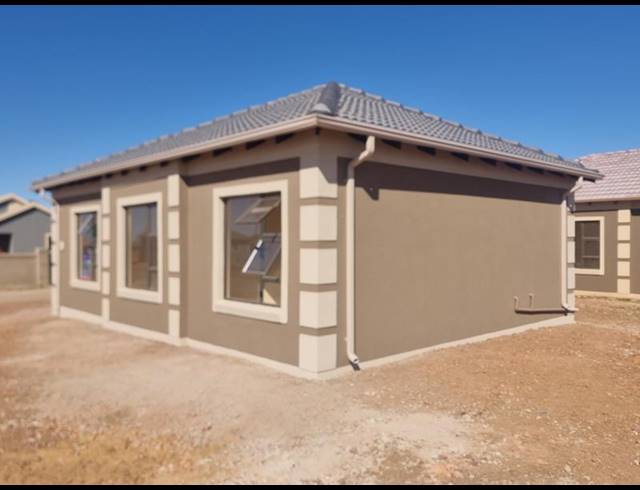 2 BEDROOM HOUSE FOR SALE IN SHARON PARK